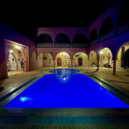 メゾン メルズーガ ゲスト ハウス Bed & Breakfast エクステリア 写真