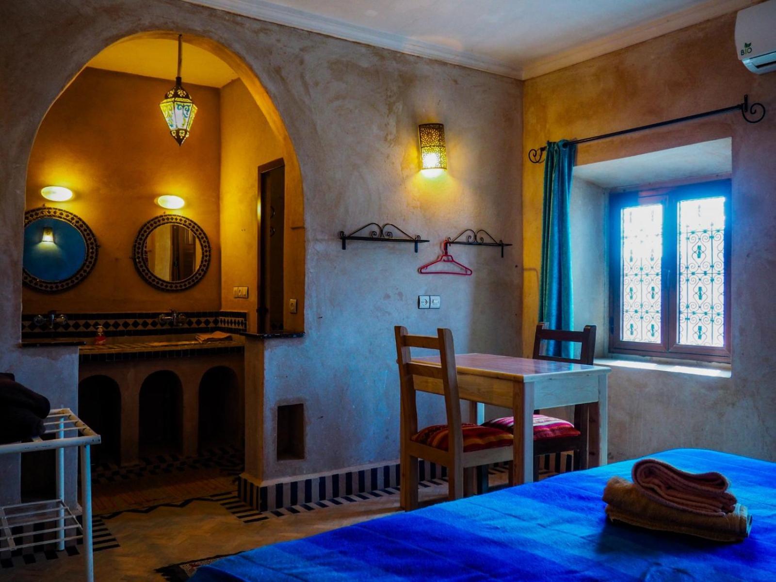 メゾン メルズーガ ゲスト ハウス Bed & Breakfast エクステリア 写真